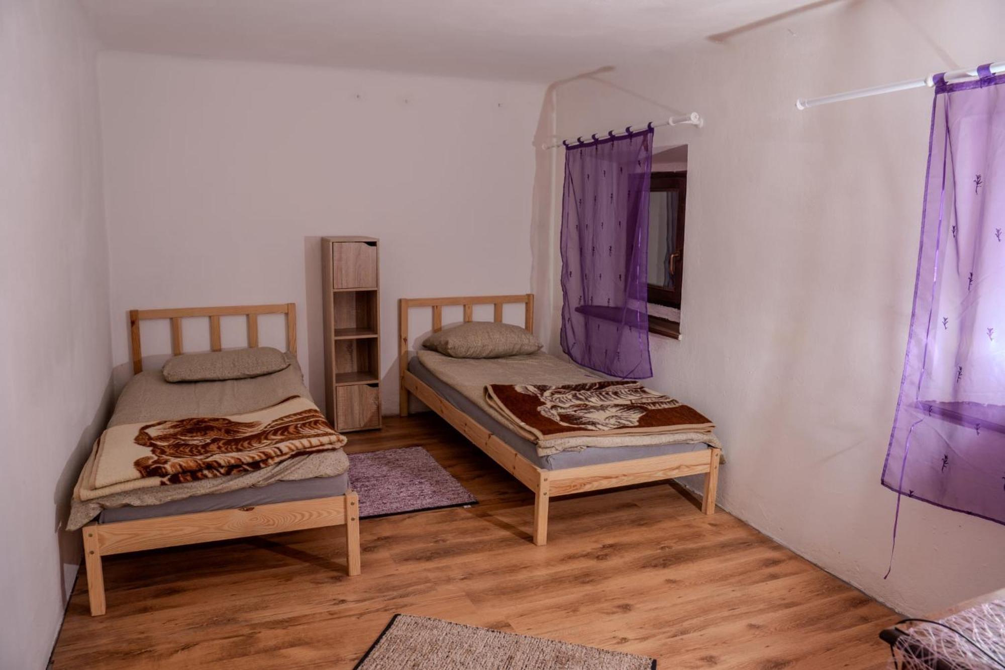 Sigma House Hostel Мойстрана Екстериор снимка