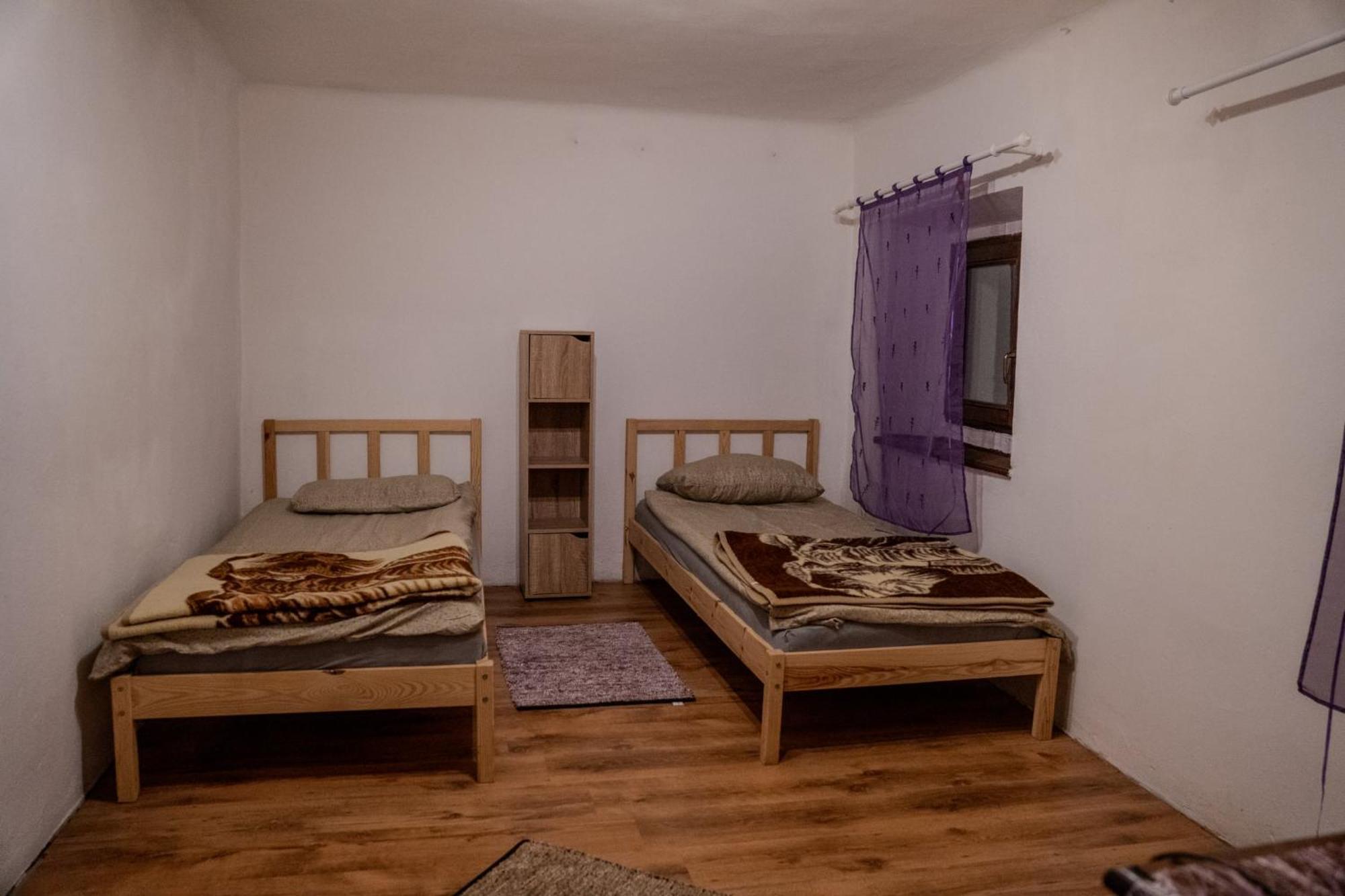 Sigma House Hostel Мойстрана Екстериор снимка