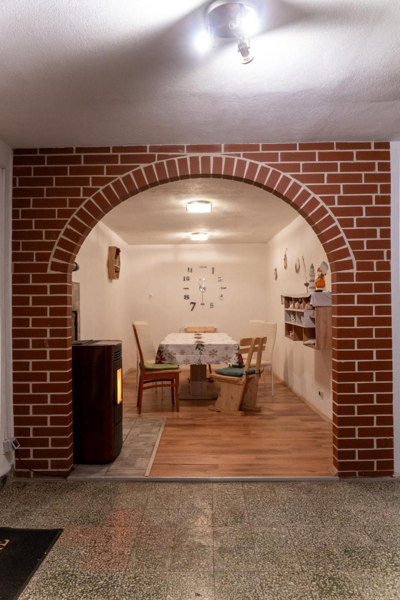 Sigma House Hostel Мойстрана Екстериор снимка